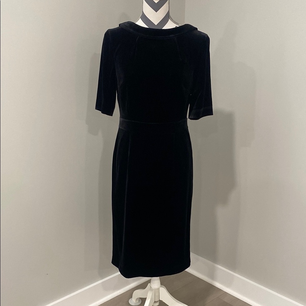 Elegant Black Velvet Dress